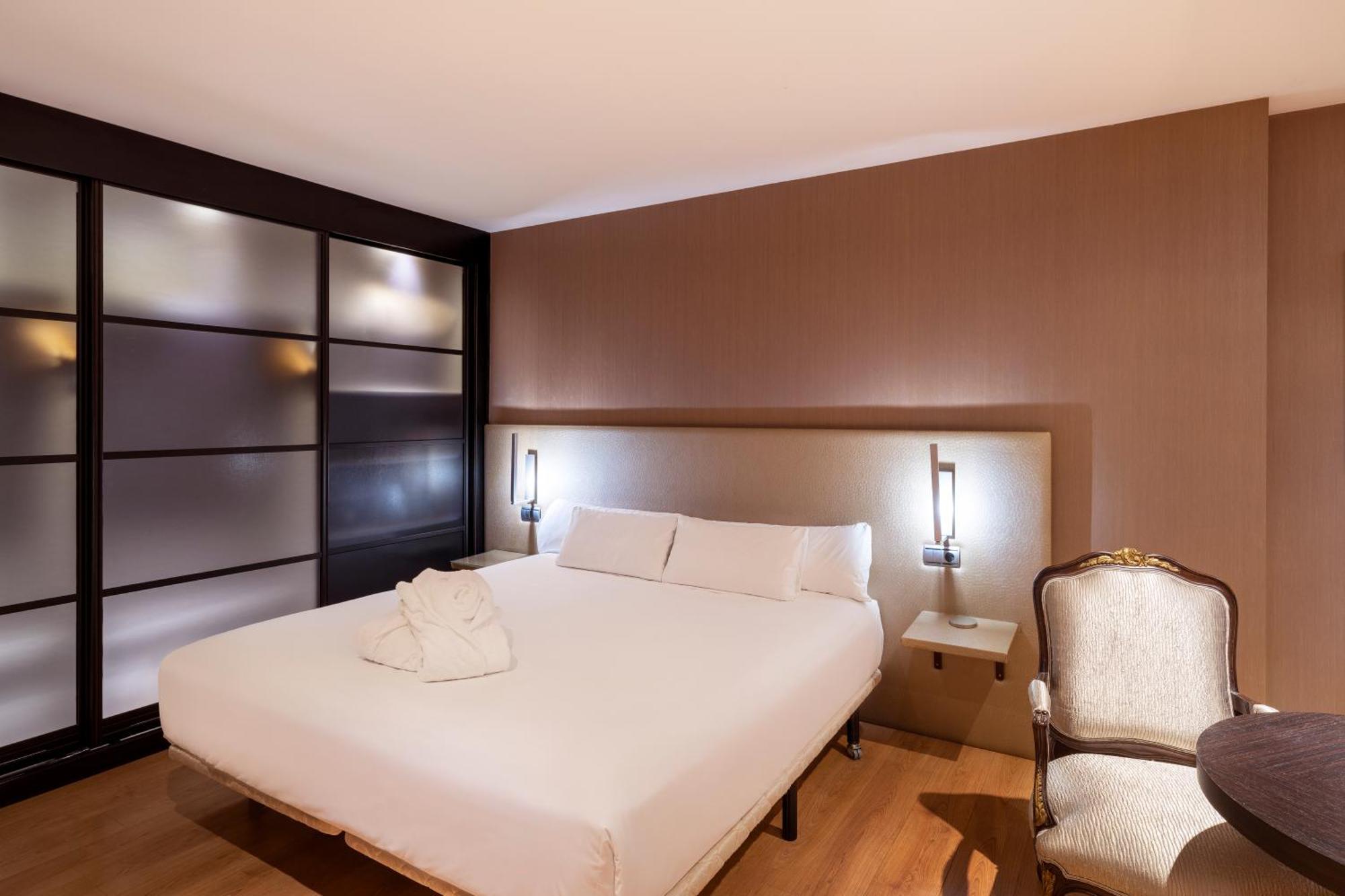 Iberik Santo Domingo Plaza Hotel Oviedo Eksteriør bilde